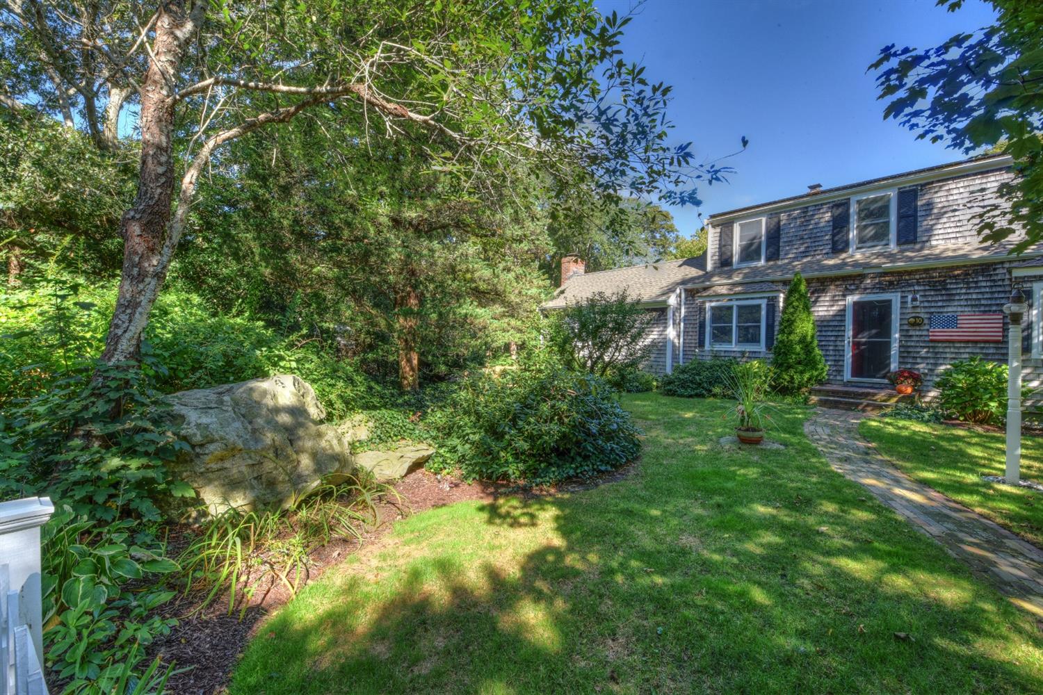 10 Acorn Dr, West Barnstable, MA 02668 photo 3