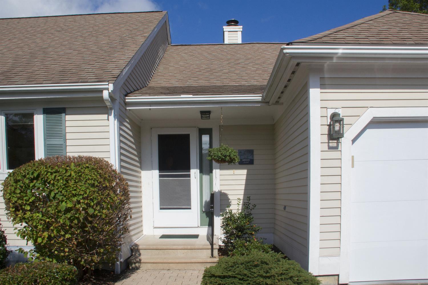 1 Sandview Ter, Mashpee, MA 02649 photo 1