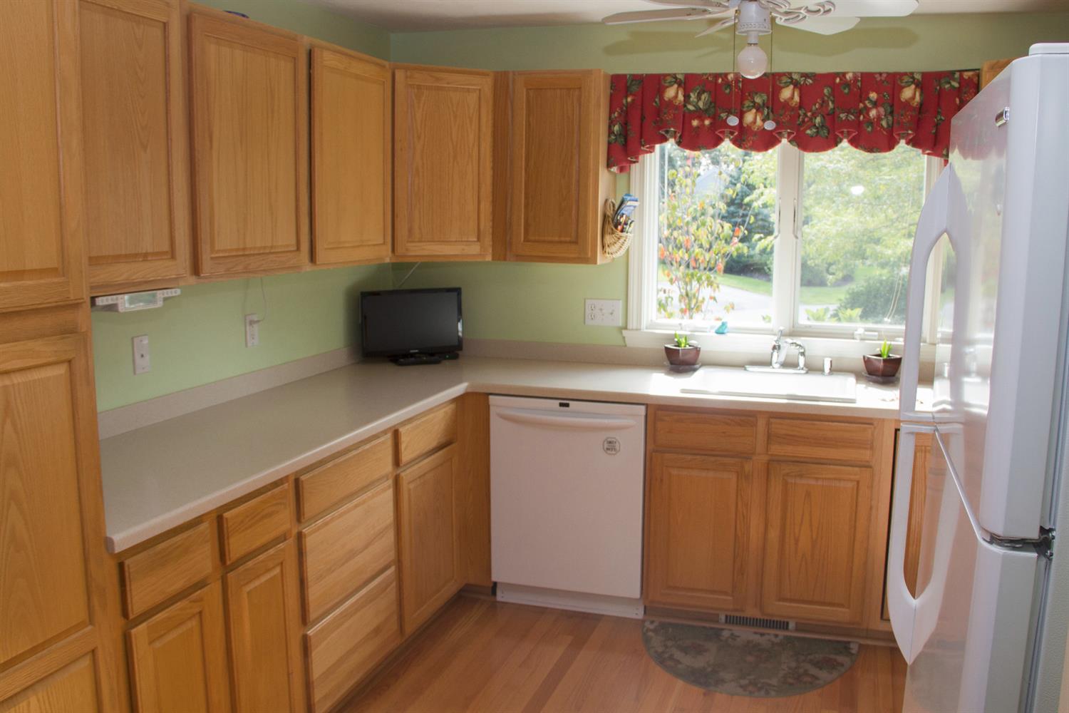 1 Sandview Ter, Mashpee, MA 02649 photo 7