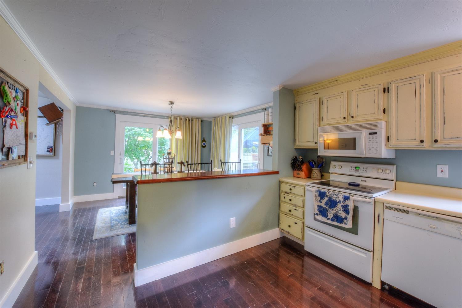 279 Skunknet Rd, Centerville, MA 02632 photo 15