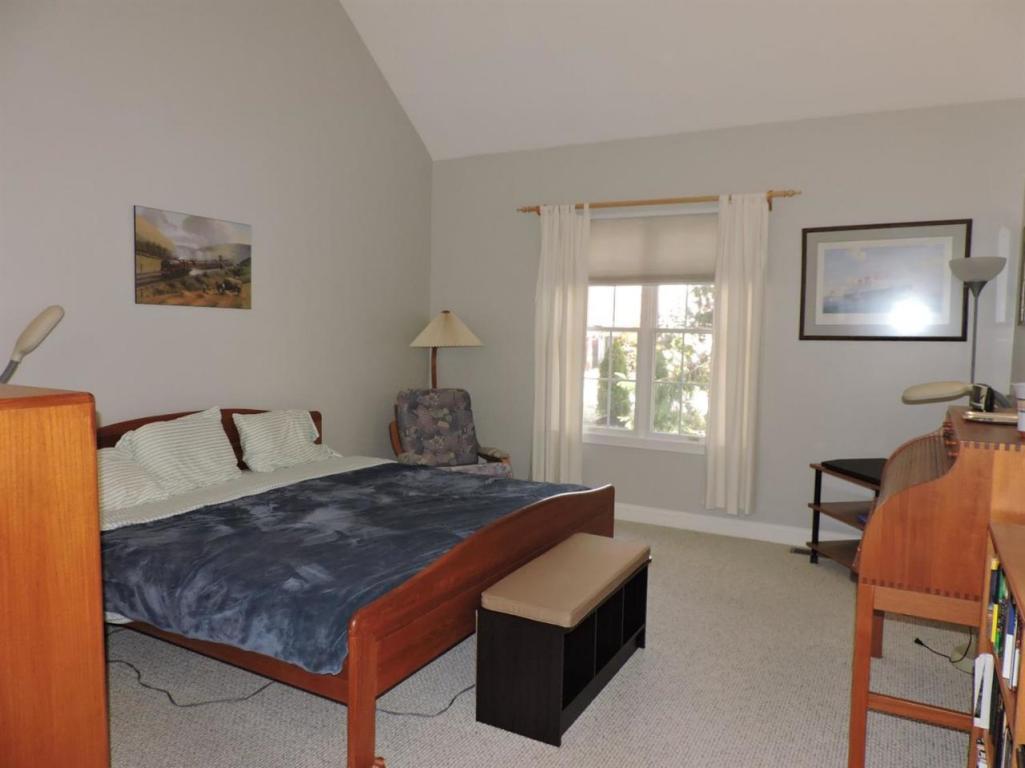 1 Mayfair Ct, Mashpee, MA 02649 photo 9