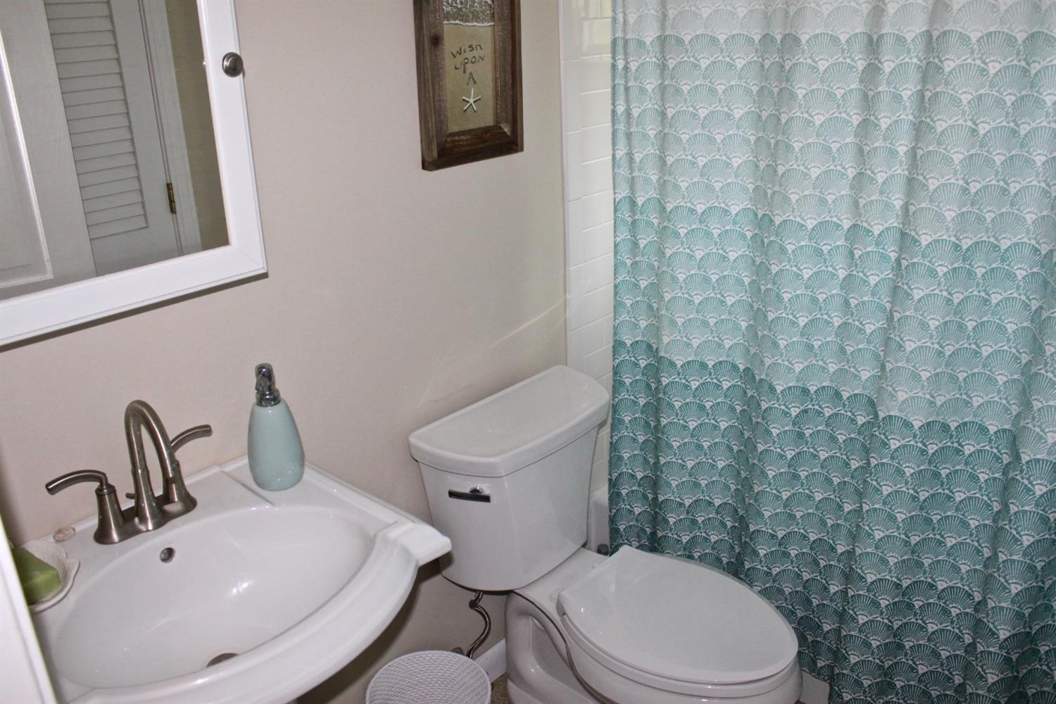 30 Brezner Ln, Centerville, MA 02632 photo 11