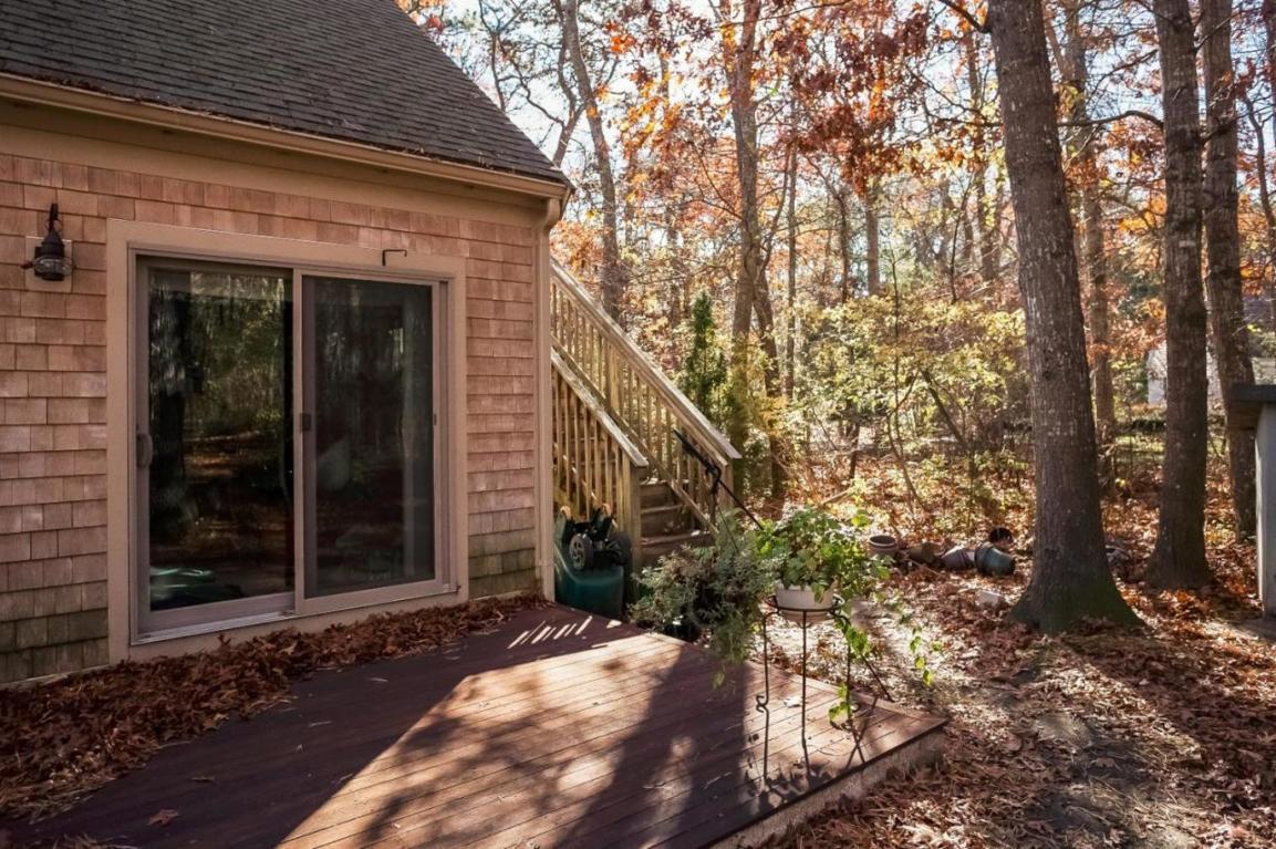 5 Surrey Pl, Mashpee, MA 02649 photo 16