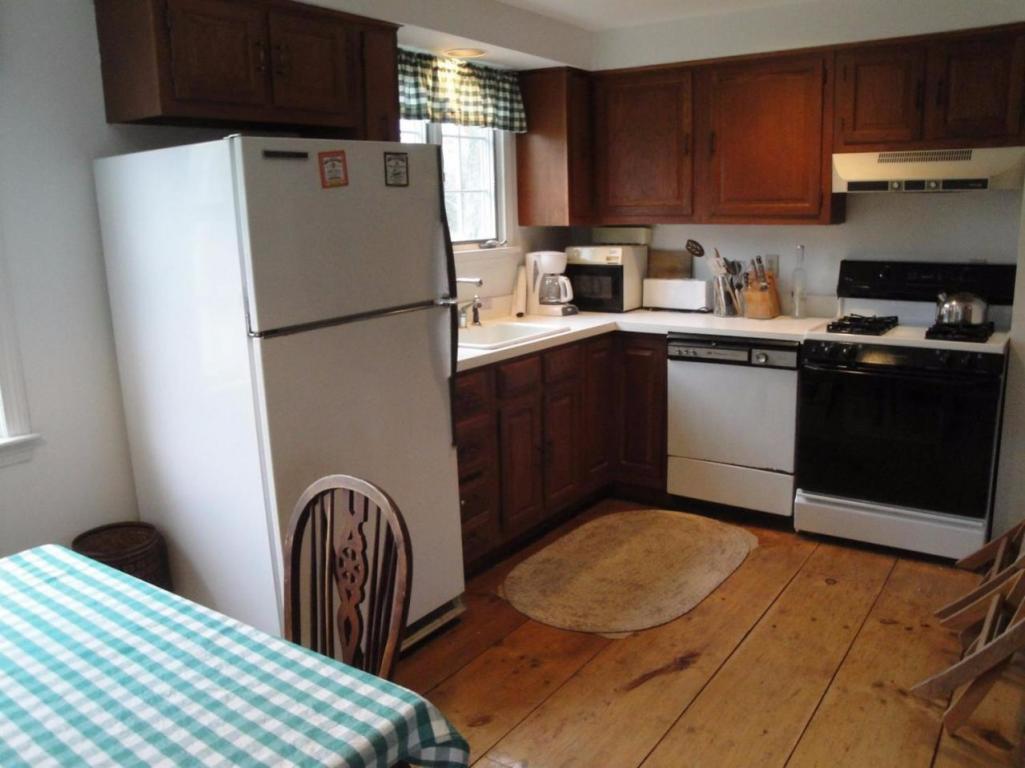 70 Bridge Rd, Eastham, MA 02642 photo 2