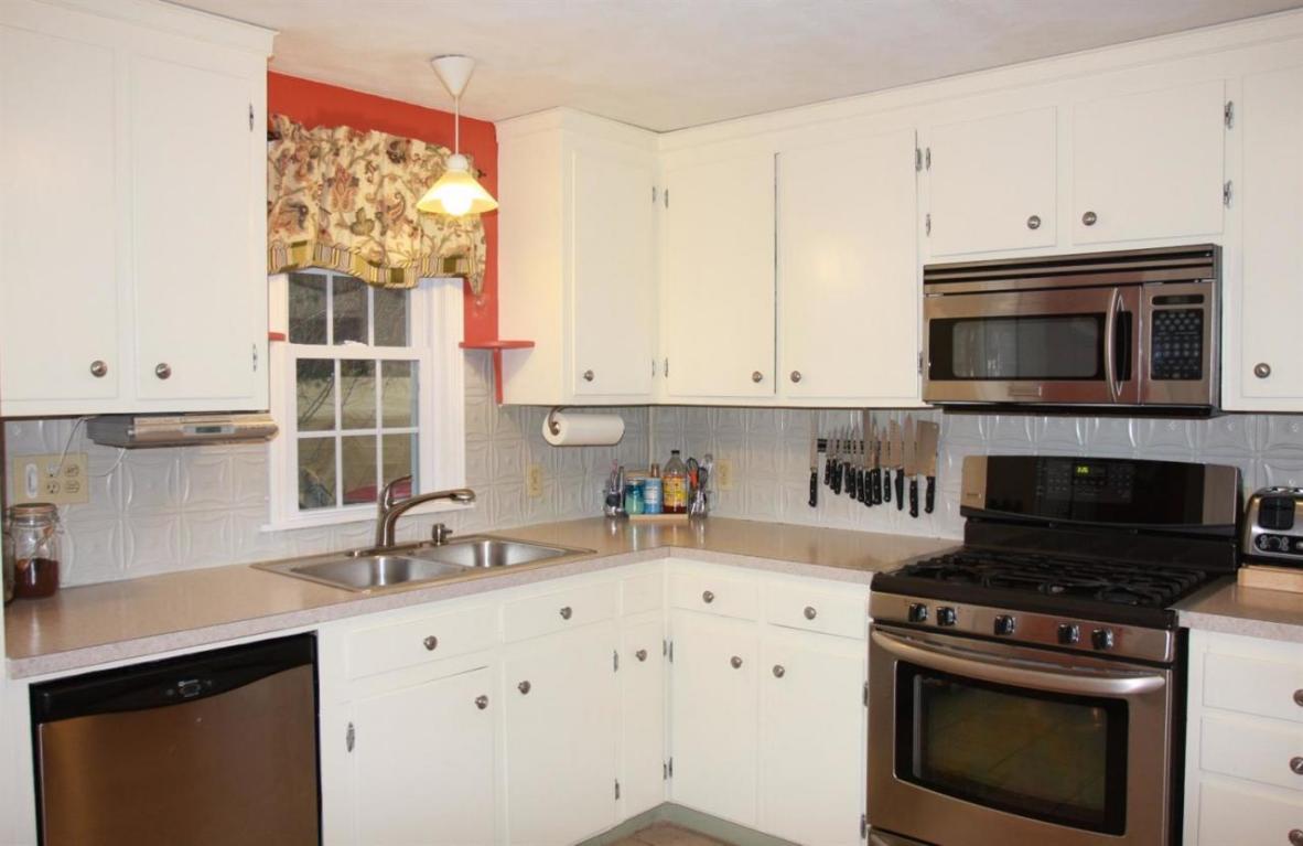 56 Kerry Dr, Marstons Mills, MA 02648 photo 9