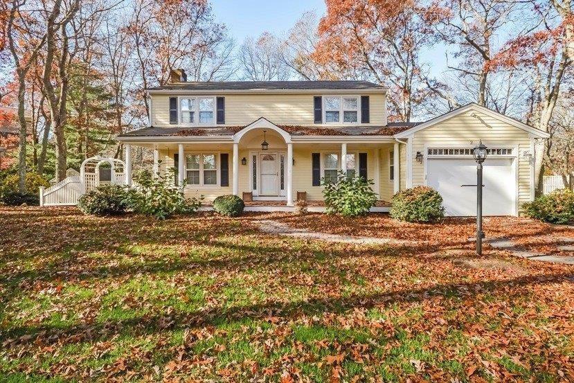 2 Sunset Cir, Mashpee, MA 02649 photo 1