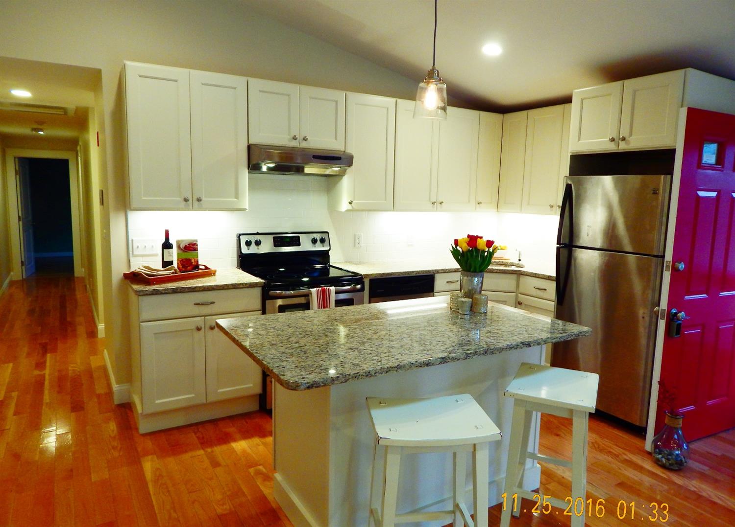 70 Cape Dr, Mashpee, MA 02649 photo 1