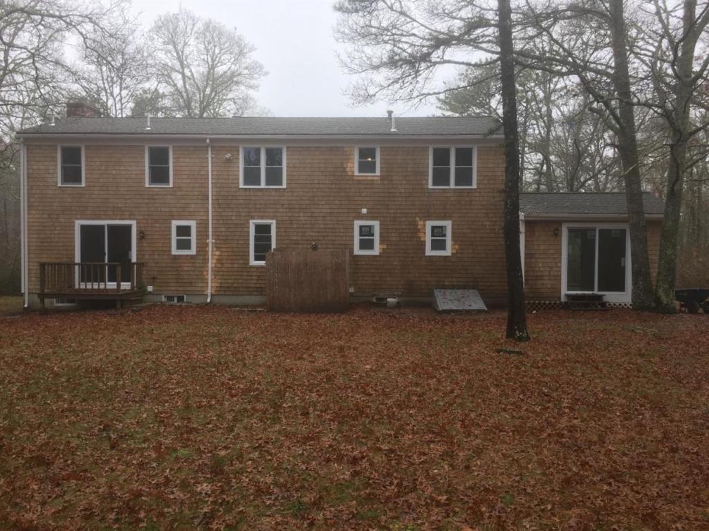 45 Commodore Ln, Marstons Mills, MA 02648 photo 2