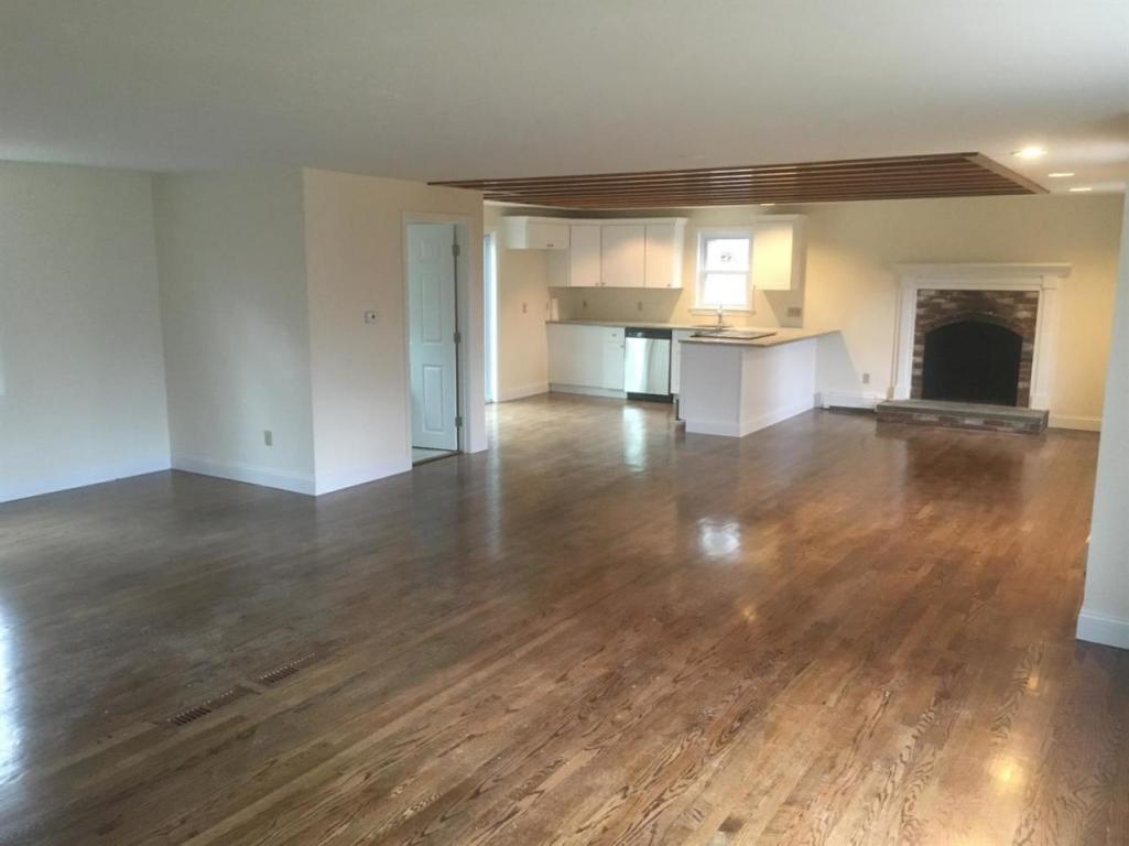 45 Commodore Ln, Marstons Mills, MA 02648 photo 5