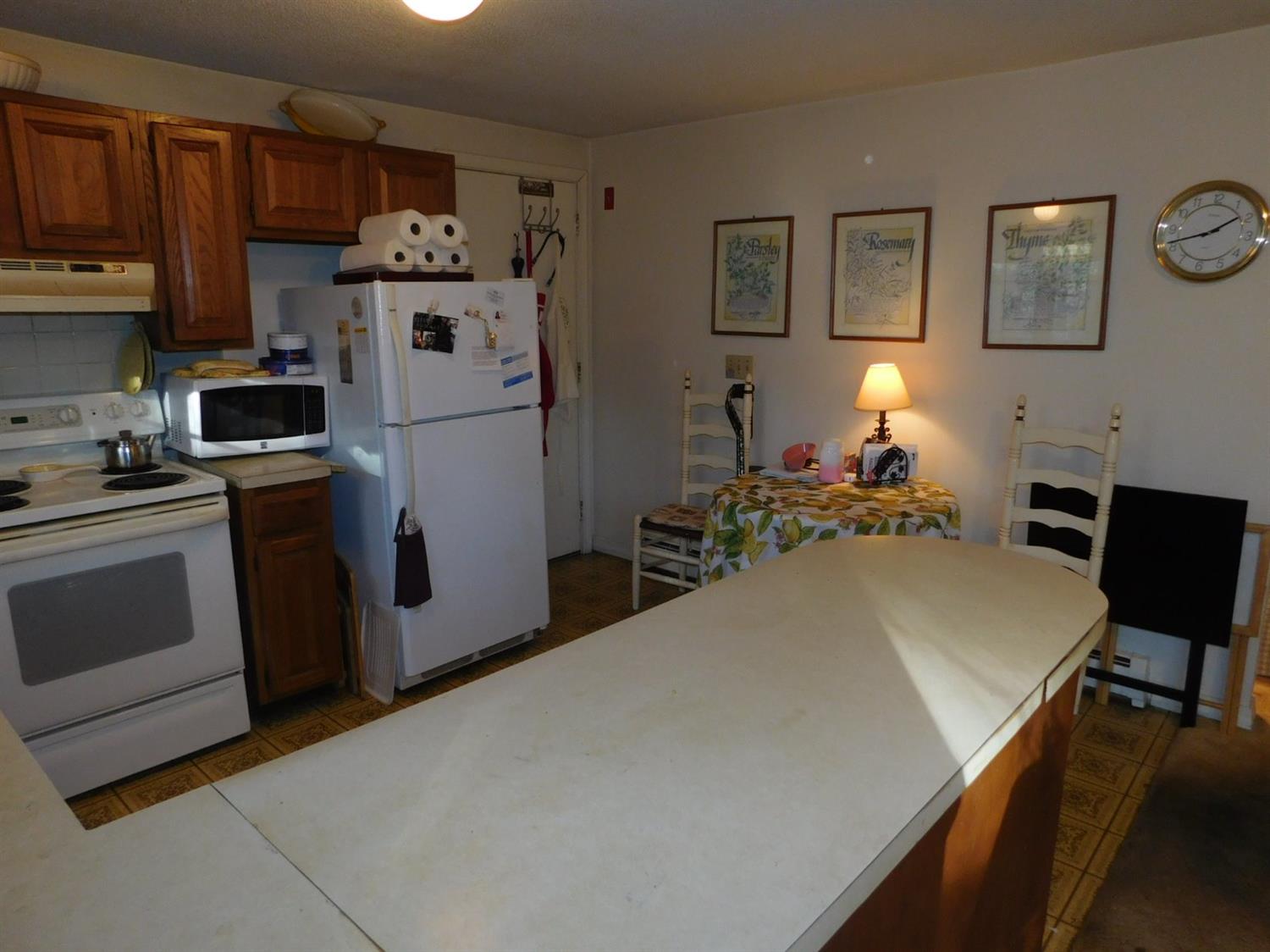 136 Goff Ter, Centerville, MA 02632 photo 8