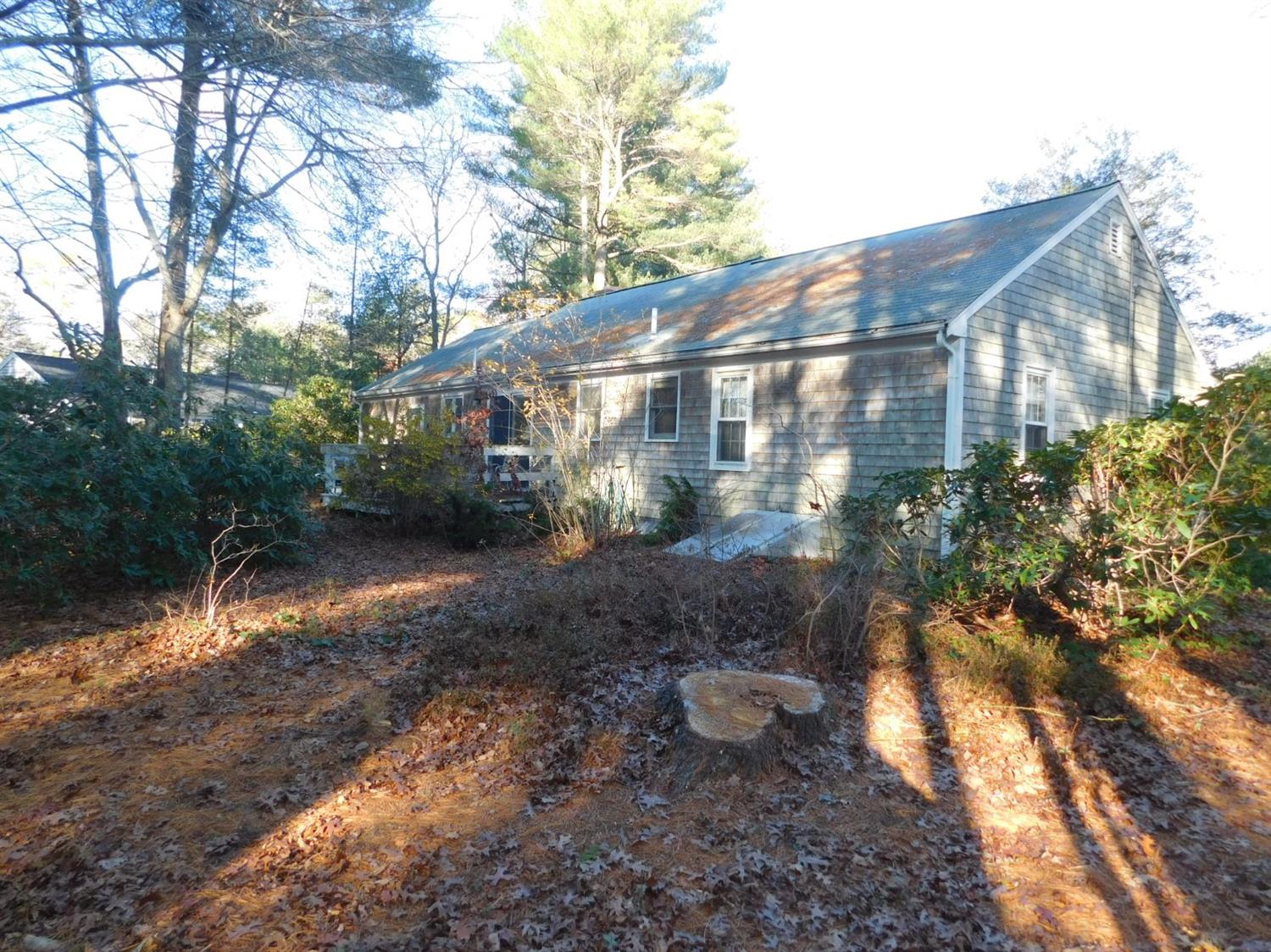 136 Goff Ter, Centerville, MA 02632 photo 15
