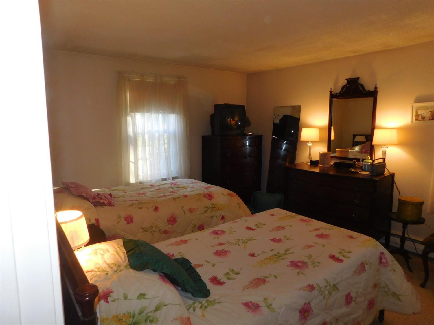 136 Goff Ter, Centerville, MA 02632 photo 12