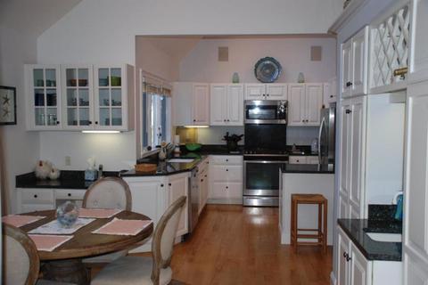 39 Bayshore Dr, Mashpee, MA 02649 photo 6
