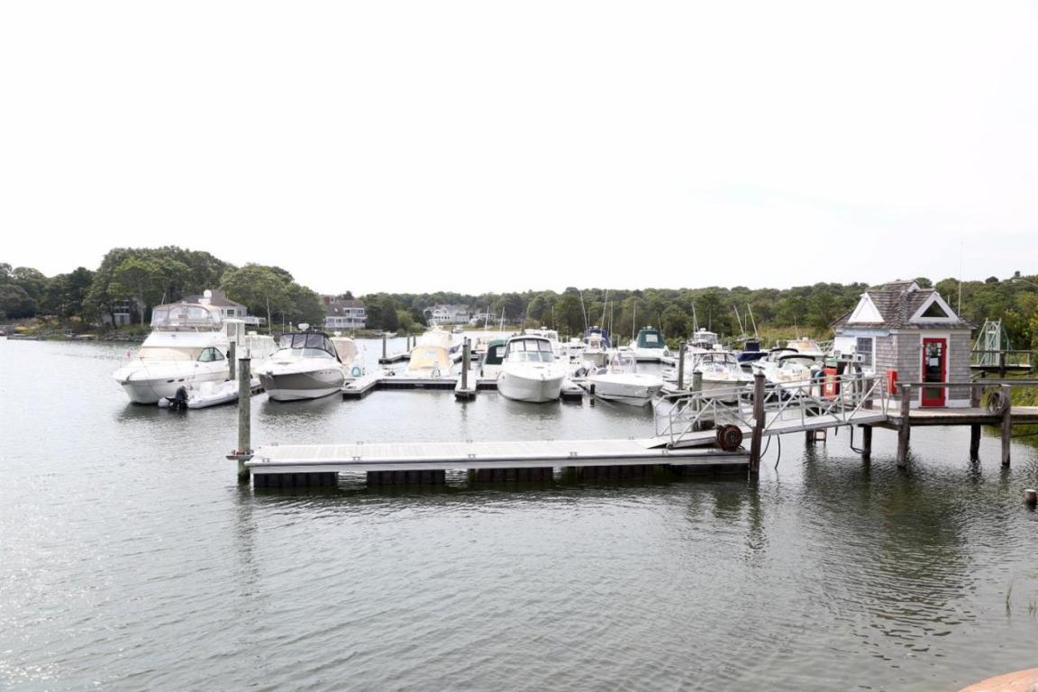 210 Glenneagle Dr, Mashpee, MA 02649 photo 32