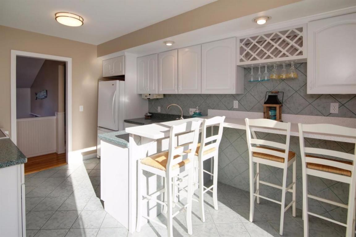 210 Glenneagle Dr, Mashpee, MA 02649 photo 6