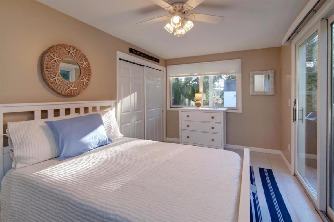 210 Glenneagle Dr, Mashpee, MA 02649 photo 13