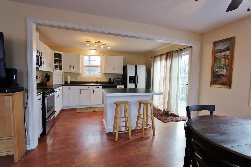 36 Lowell Rd, Mashpee, MA 02649 photo 2