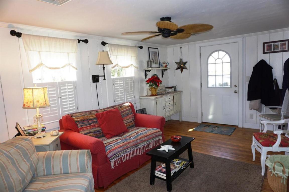 52 Old Town Rd, Hyannis, MA 02601 photo 6
