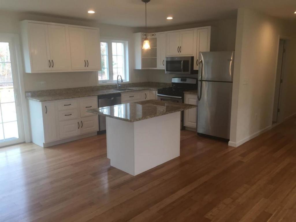 44 Content Ln, Cotuit, MA 02635 photo 7