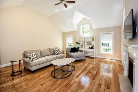 41 Cottage Ln, Mashpee, MA 02649 photo 6