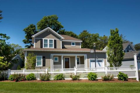 41 Cottage Ln, Mashpee, MA 02649 photo 2