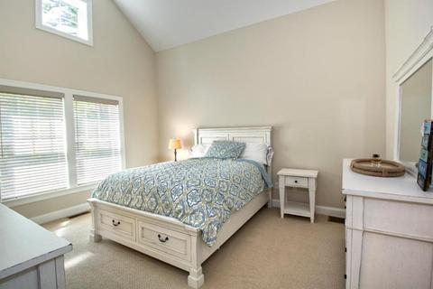 41 Cottage Ln, Mashpee, MA 02649 photo 11