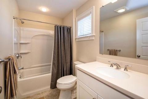 41 Cottage Ln, Mashpee, MA 02649 photo 16