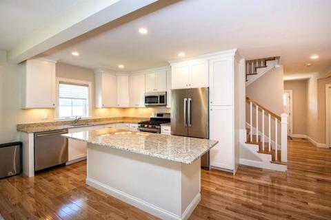41 Cottage Ln, Mashpee, MA 02649 photo 8