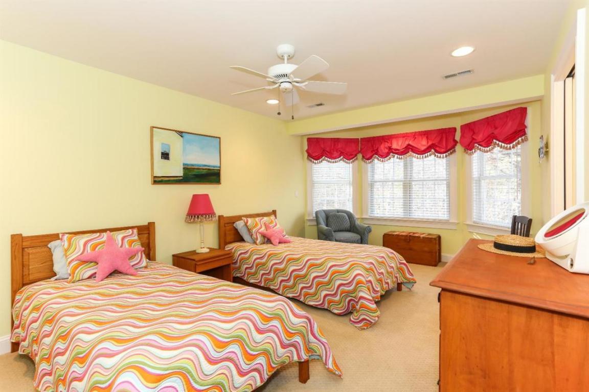 36 Eagle Dr, Mashpee, MA 02649 photo 23