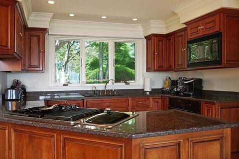 13 Pine Tree Dr, Buzzards Bay, MA 02532 photo 11
