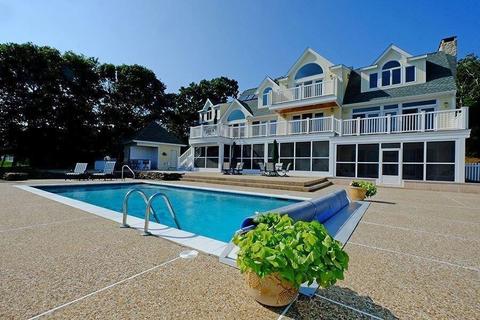 13 Pine Tree Dr, Buzzards Bay, MA 02532 photo 3