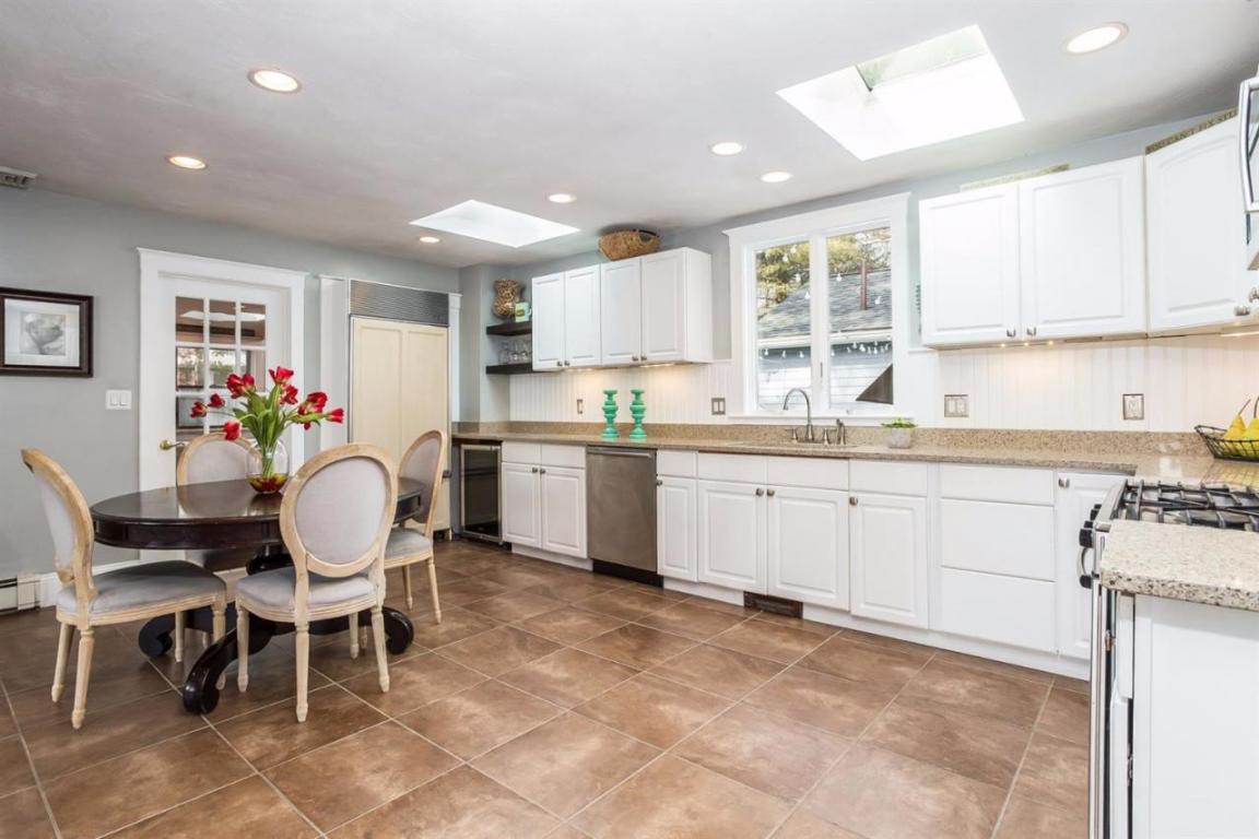16 Chippewa Dr, Wareham, MA 02571 photo 9