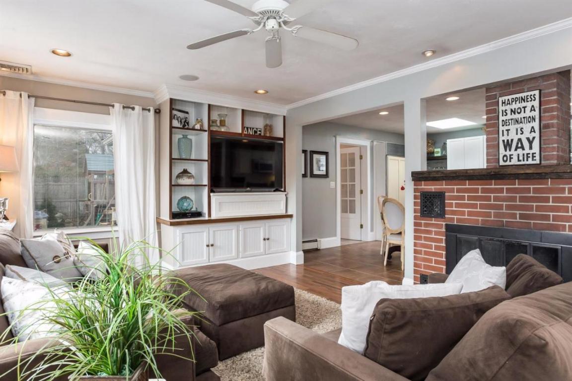 16 Chippewa Dr, Wareham, MA 02571 photo 6