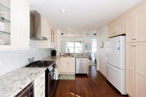 2 Sand Dunes Ct, New Seabury, MA 02649 photo 3