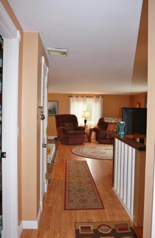19 Cardinal Ln, Marstons Mills, MA 02648 photo 2