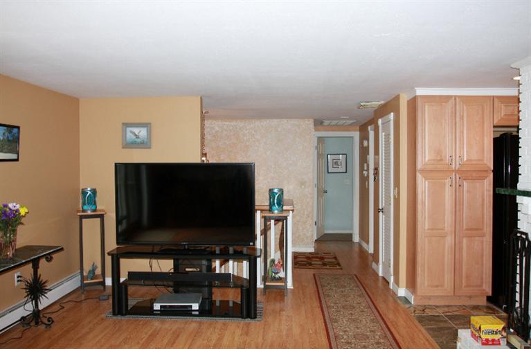19 Cardinal Ln, Marstons Mills, MA 02648 photo 4