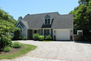 89 Pine Ridge Rd, Cotuit, MA 02635 photo 1