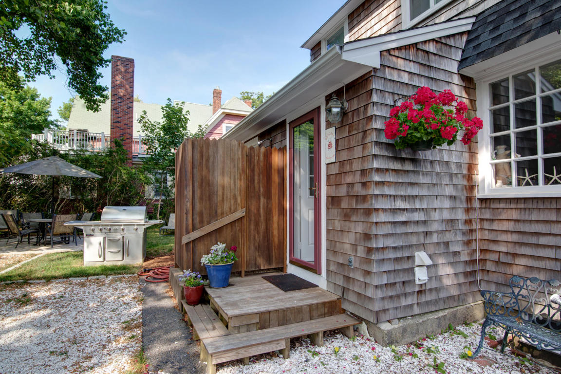 498 S Main St, Centerville, MA 02632 photo 8
