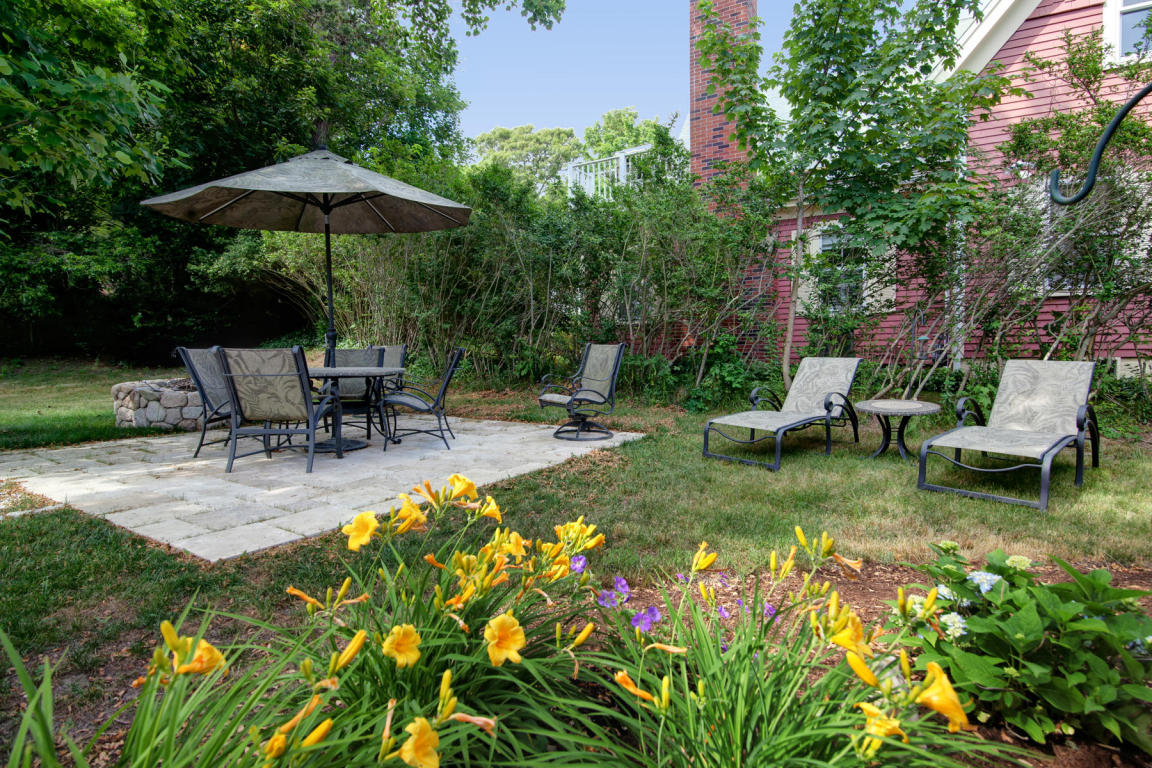 498 S Main St, Centerville, MA 02632 photo 10