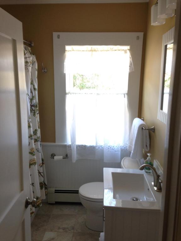 44 Main St, Centerville, MA 02632 photo 7
