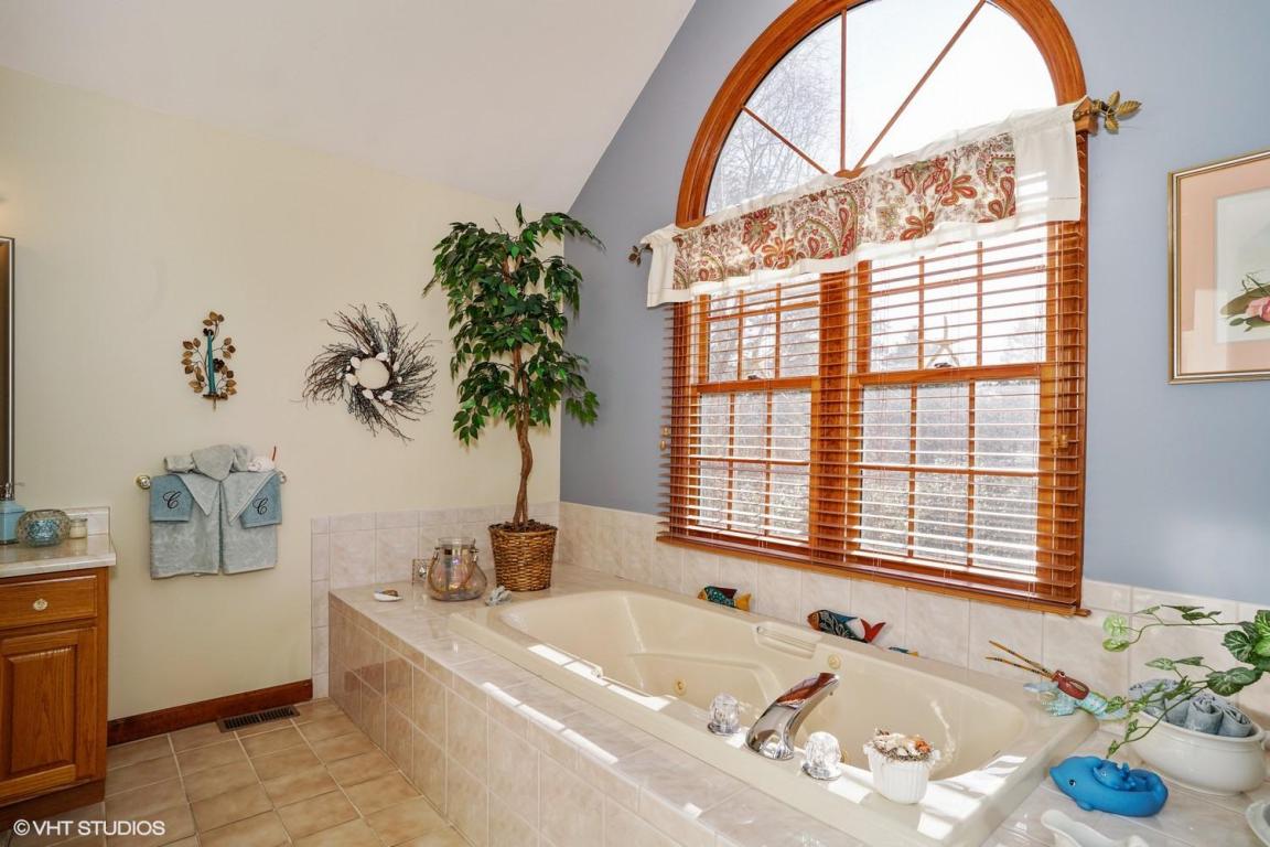 93 Surf Dr, Mashpee, MA 02649 photo 12