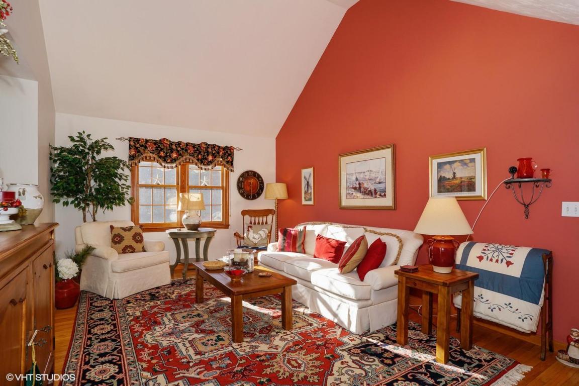 93 Surf Dr, Mashpee, MA 02649 photo 5