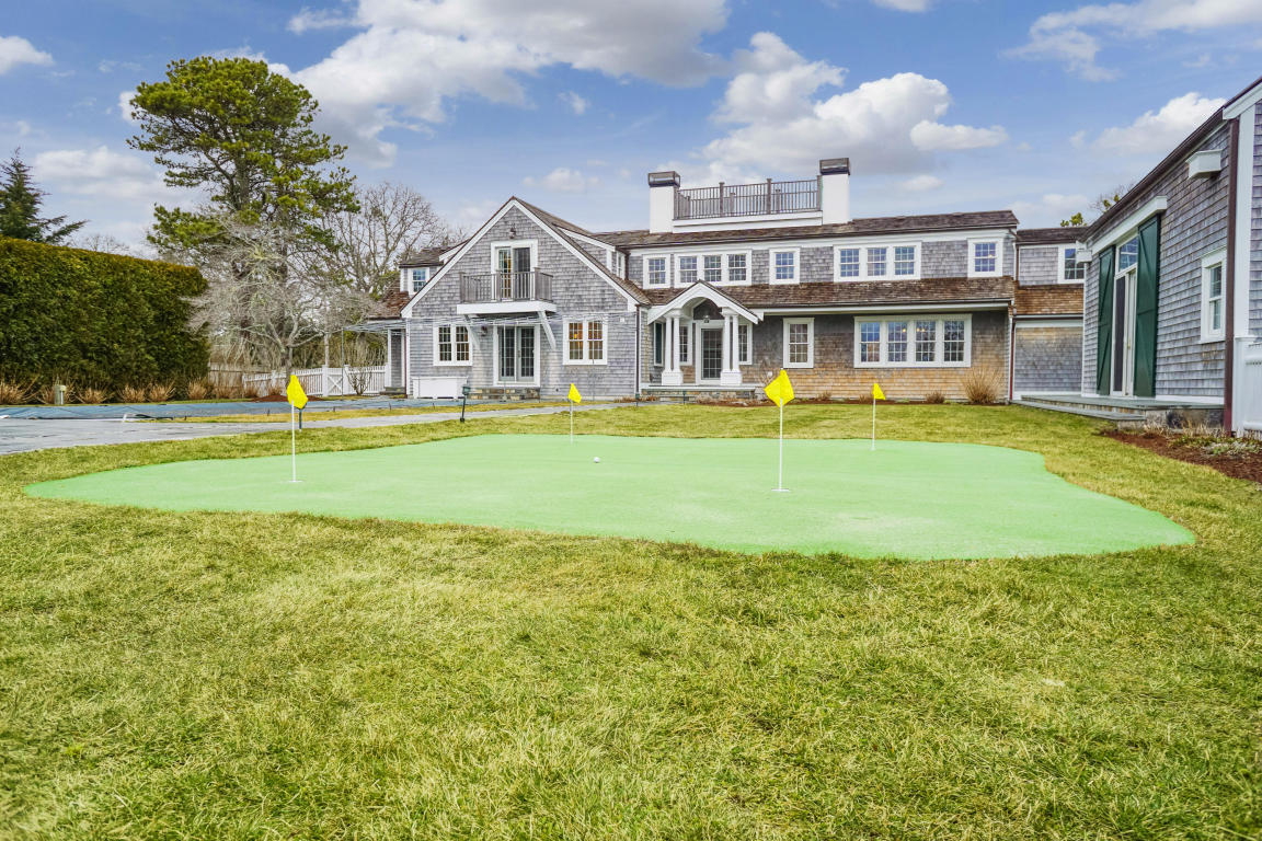 19 Ocean Ave, Hyannis Port, MA 02647 photo 5