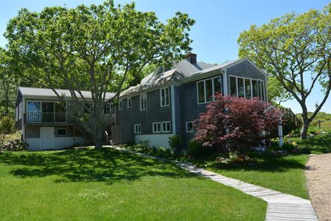 22 Lighthouse Rd, Aquinnah, MA 02535 photo 2