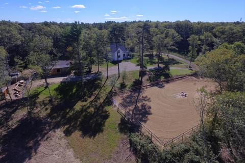 673 Main St, Mashpee, MA 02649 photo 2