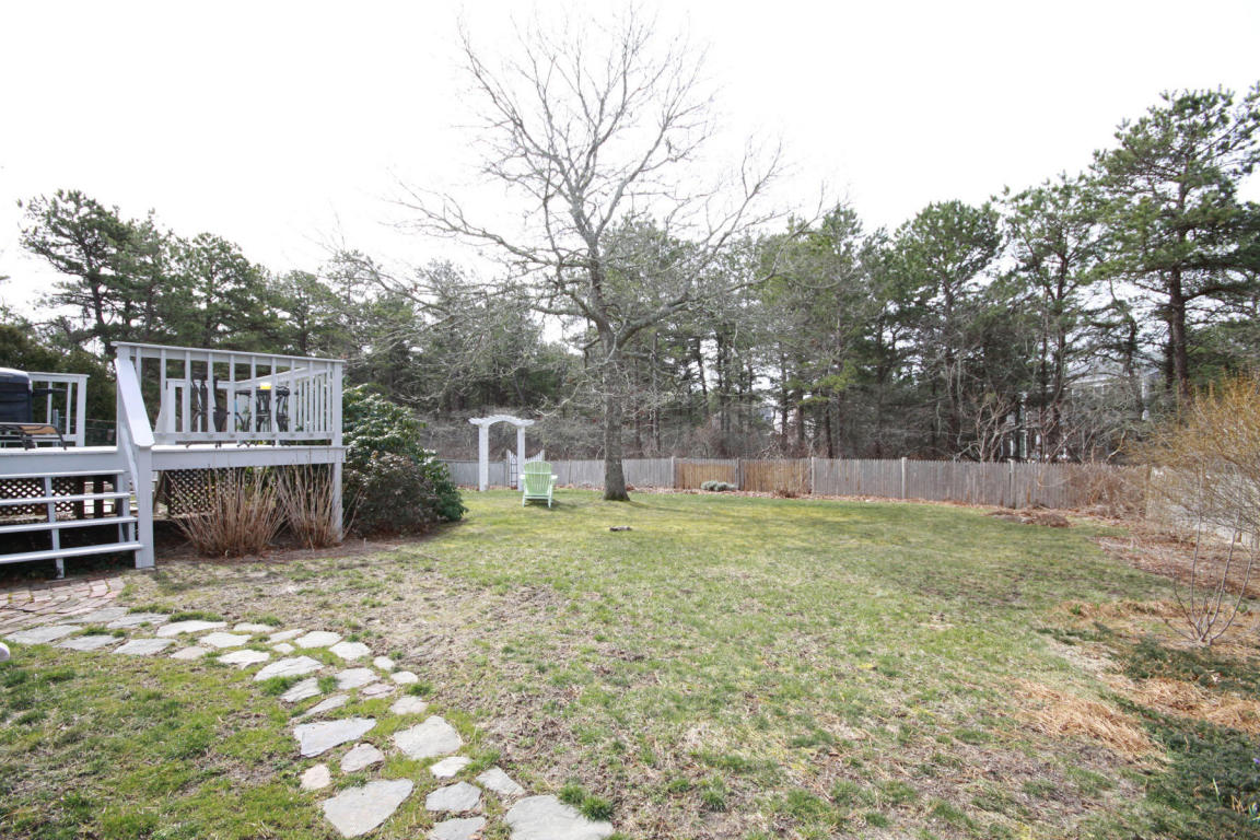 32 Wintergreen Rd, Mashpee, MA 02649 photo 18