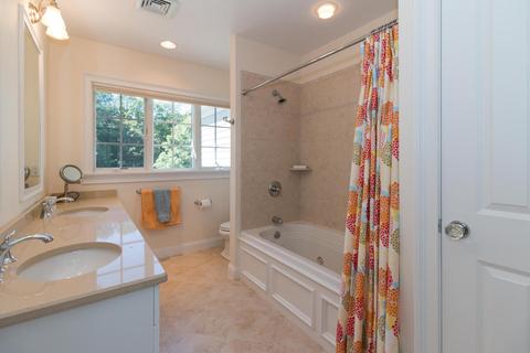 32 Glenneagle Dr, Mashpee, MA 02649 photo 28