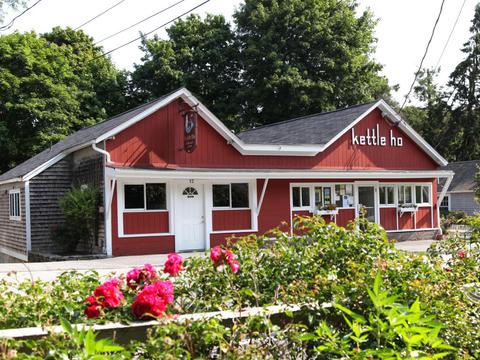 10 Cotuit Cove Rd, Cotuit, MA 02635 photo 16