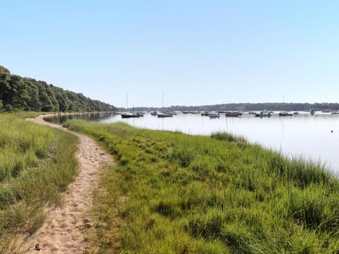 10 Cotuit Cove Rd, Cotuit, MA 02635 photo 11