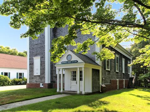 10 Cotuit Cove Rd, Cotuit, MA 02635 photo 19